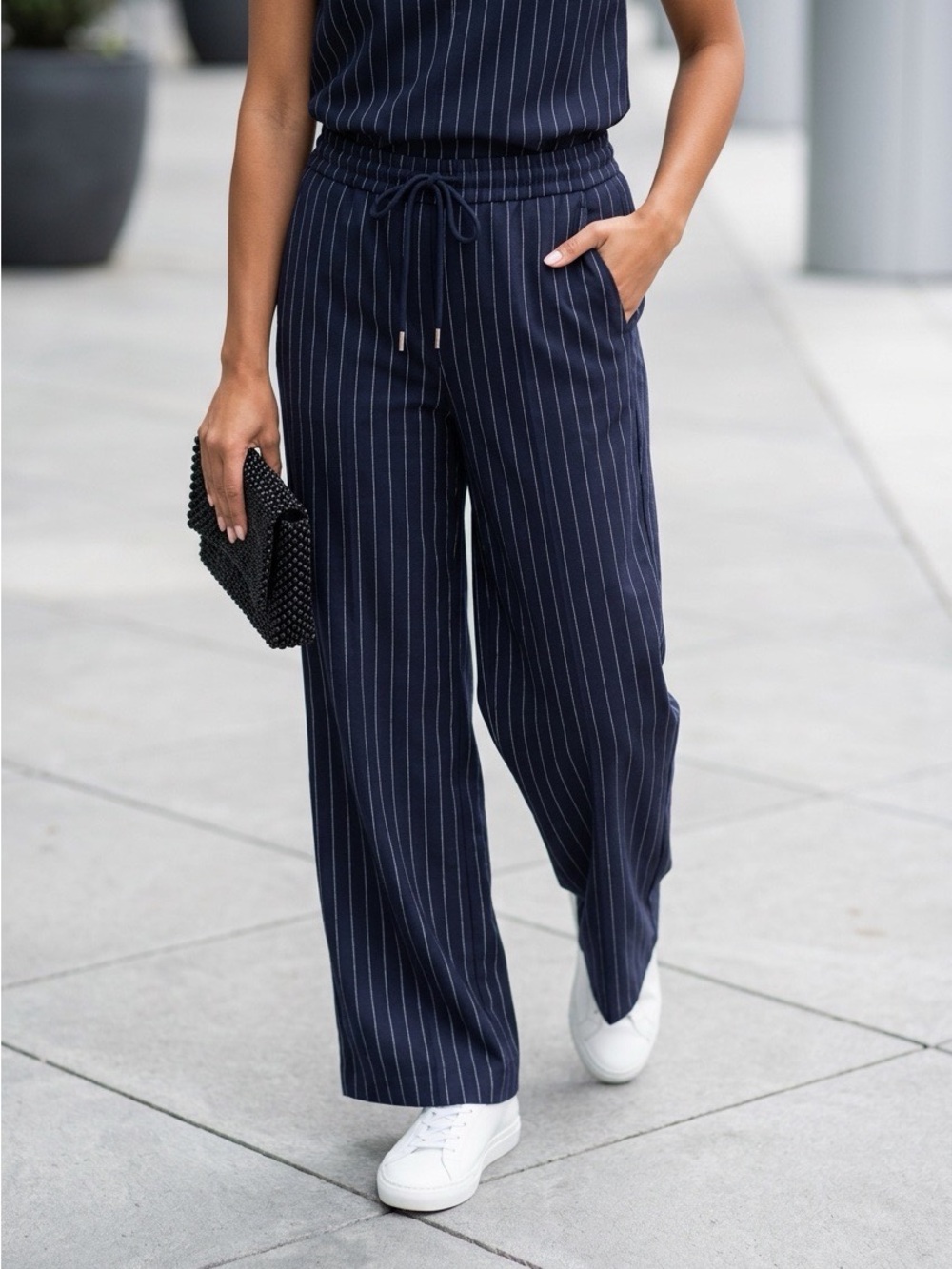 H&M NWOT Navy Pinstripe Wide-Leg Drawstring Pants w/Pockets L